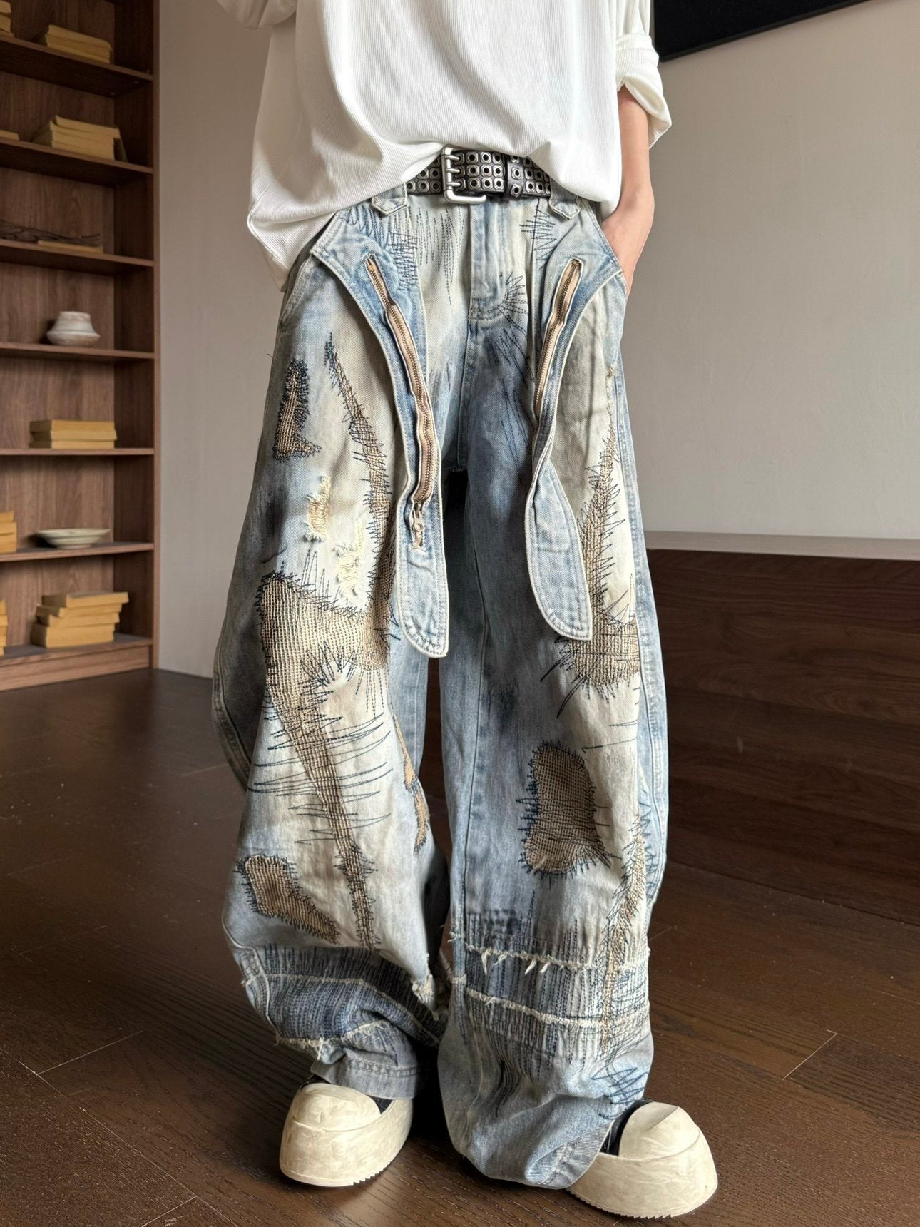 Random Stitch Embroidery Stain Damage Curved Wide Leg Denim Jeans WN23164