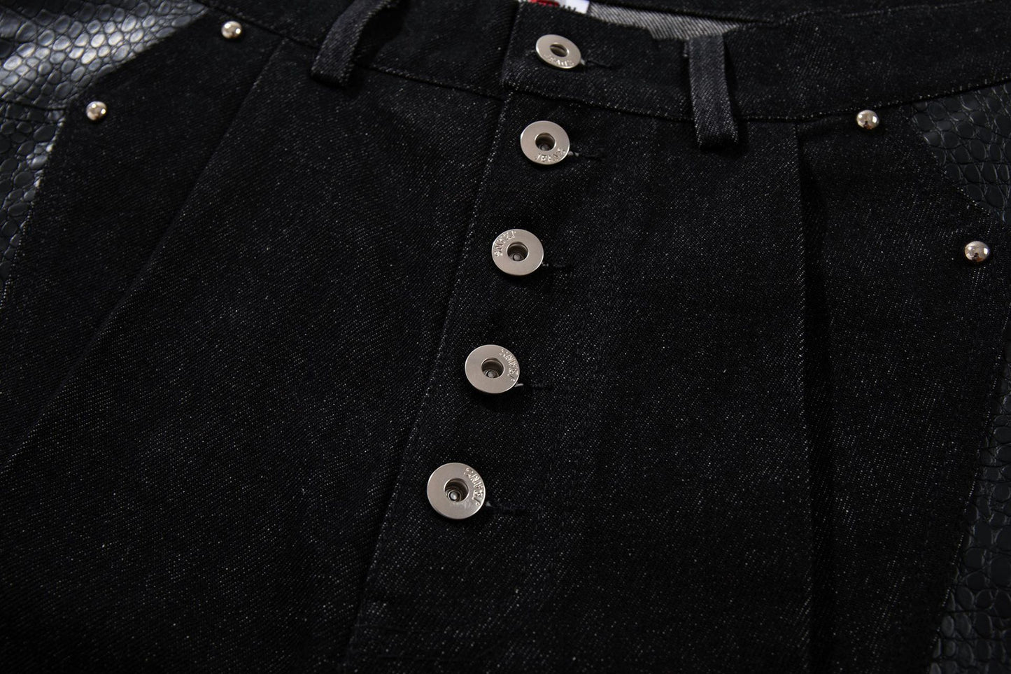Python Pattern Rivet Denim Half Pants WN25746