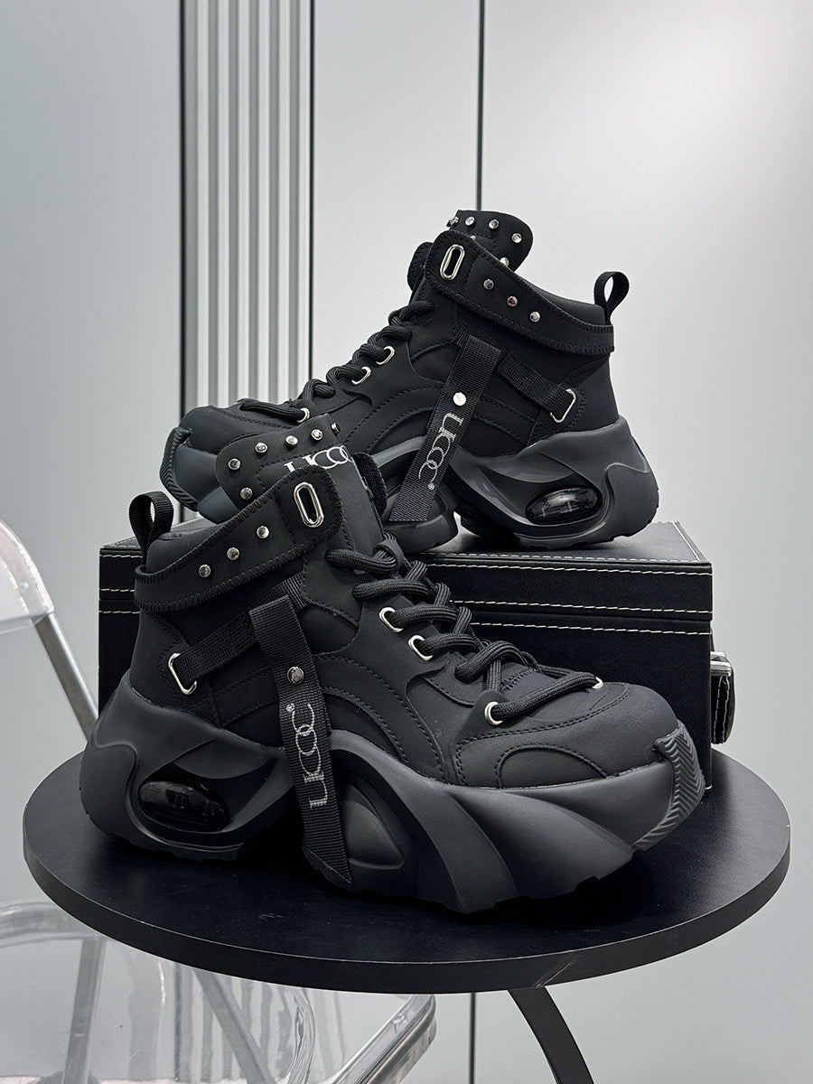 Studs Strap Buckle High-Top Chunky Sole Sneakers WN24584
