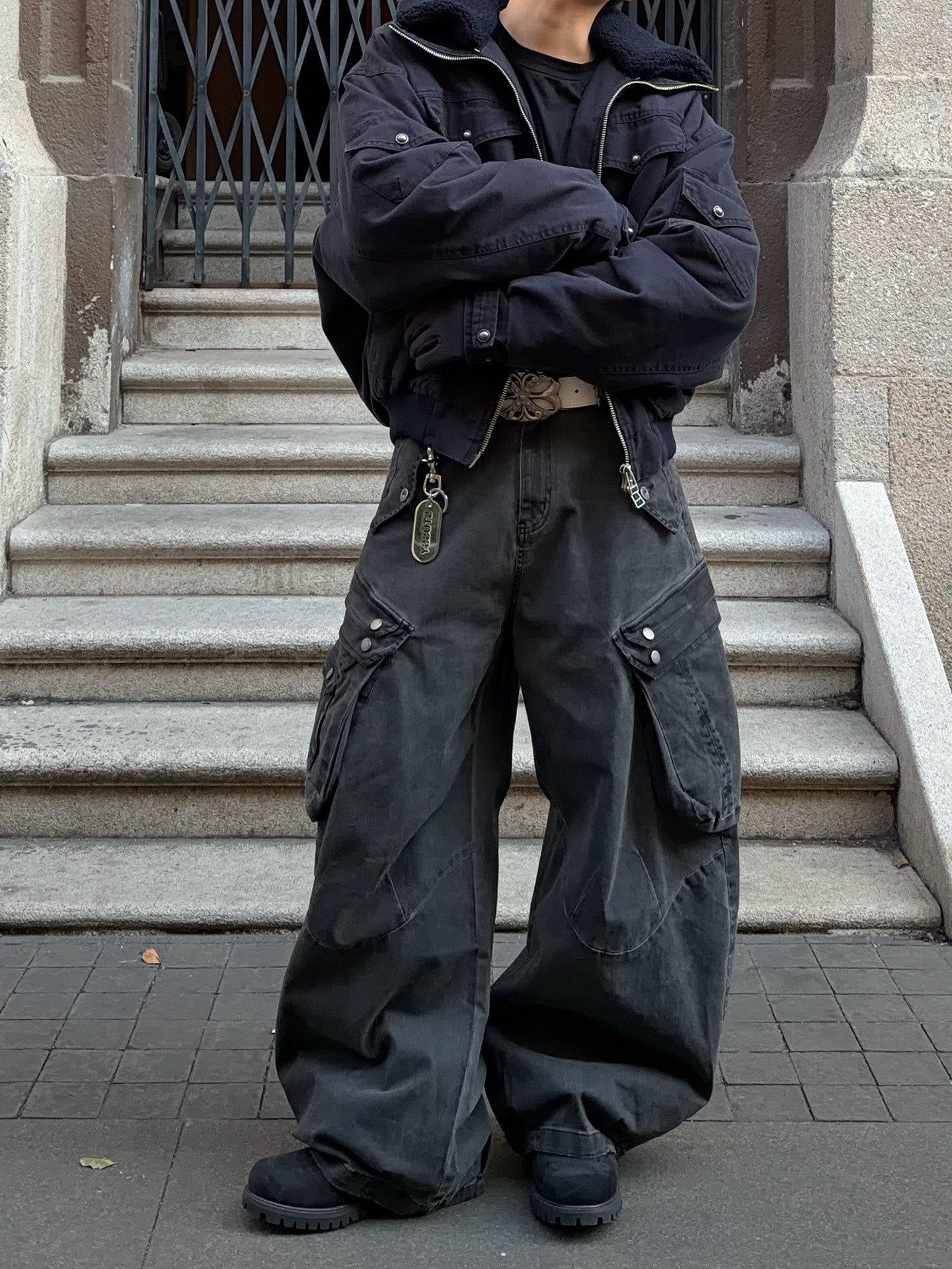 Washed Multi-Pocket Wide Leg Cargo Pants WN24391