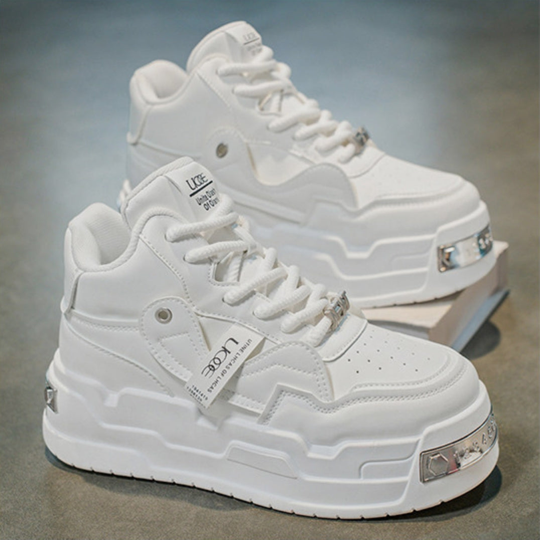 Platform Lace-Up Chunky Sneakers WN23340