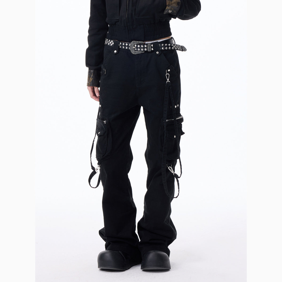 Detachable Strap Rivet Flare Cargo Pants WN27319