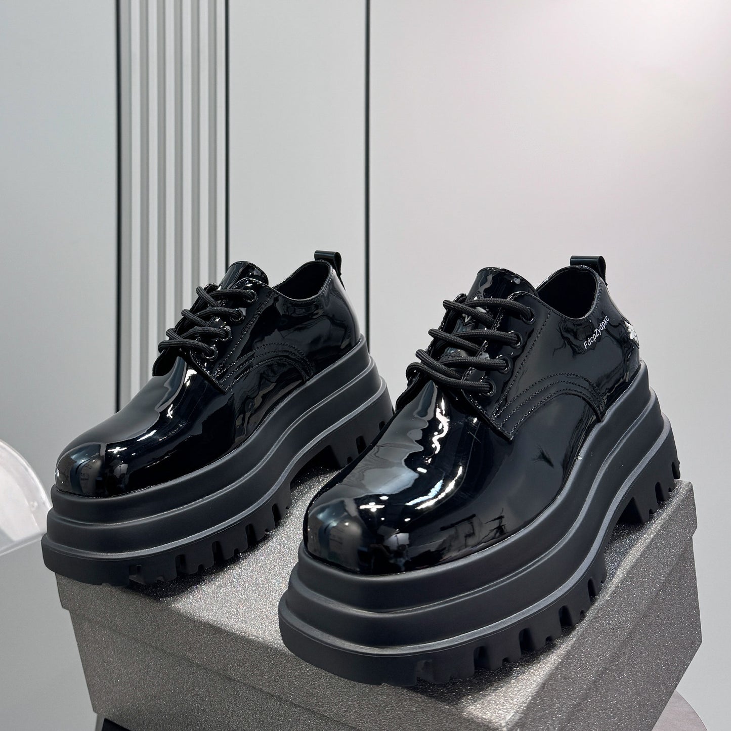 Patent Chunky Platform Shoes WN24673