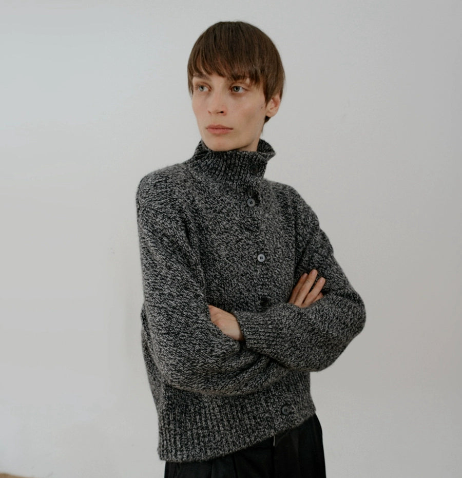 Button Stand-Neck Short Knit Cardigan WN21644