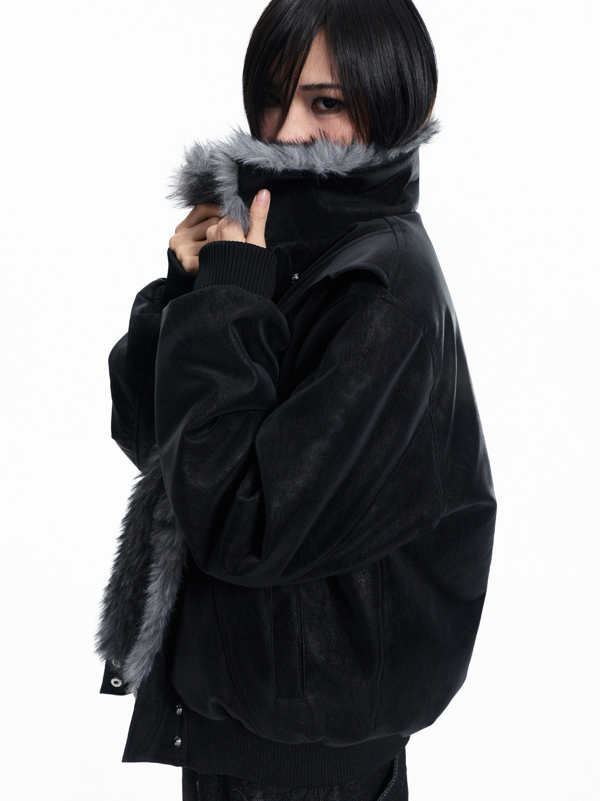Fake Fur Patchwork Lapel PU Leather Jacket WN27325
