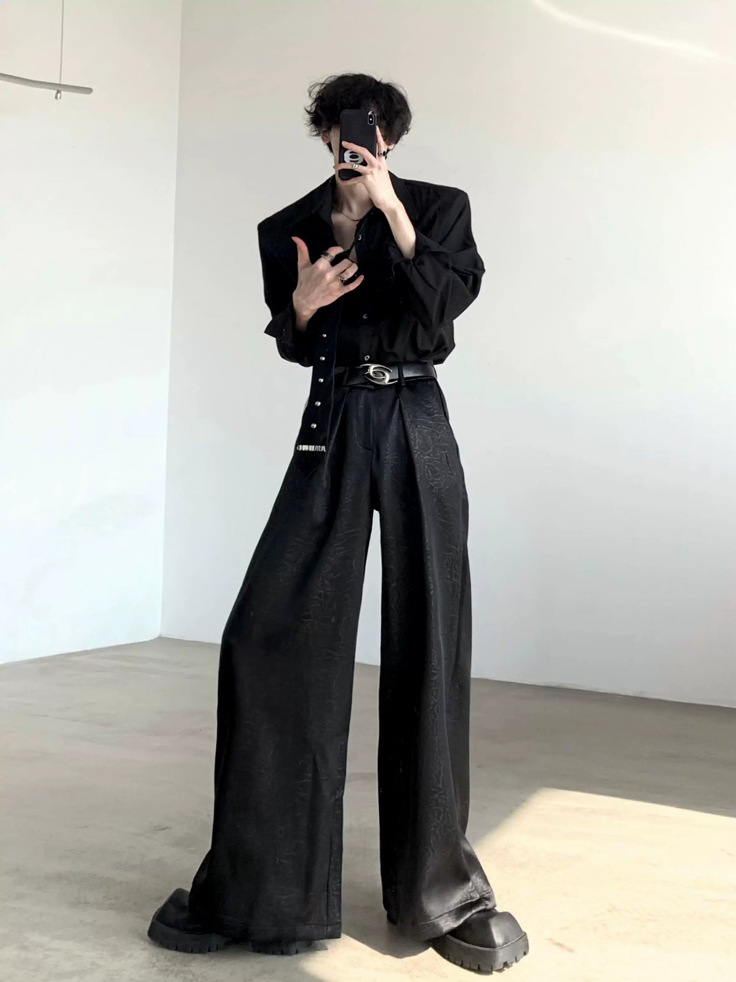 Satin Pleats Wide-Leg Straight Trousers WN9191