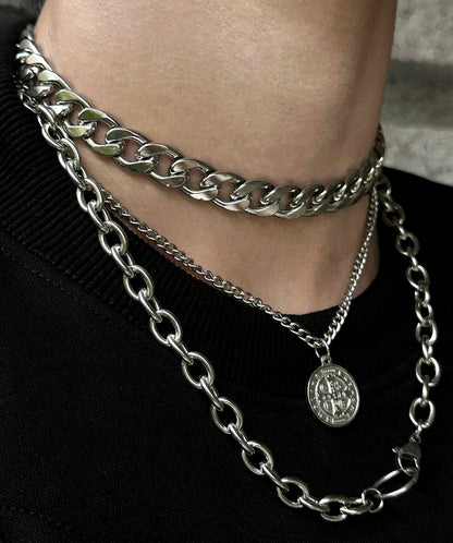 WN25085 Yang Yifan trendy brand necklace versatile personality men's necklace pendant hip-hop street fashion design sense coin pendant WN25085