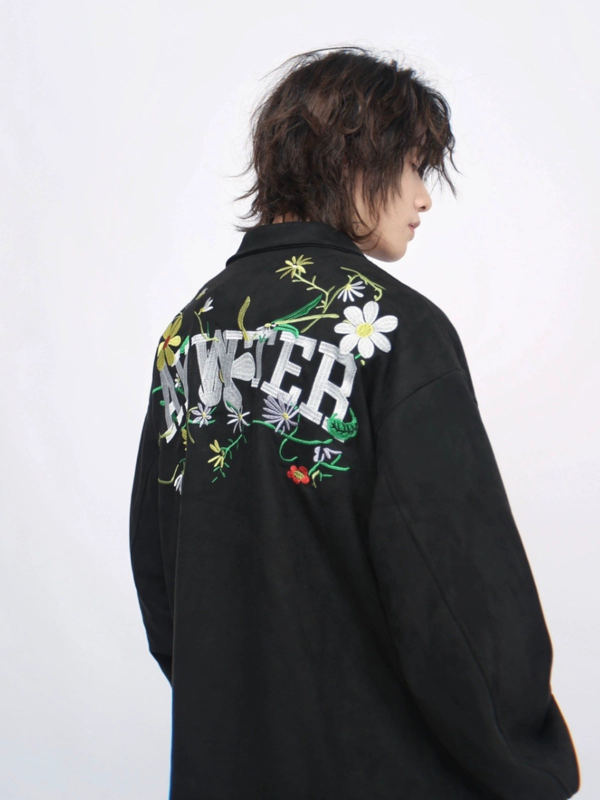 Oversize Flower Embroidery Suede Jacket WN7713