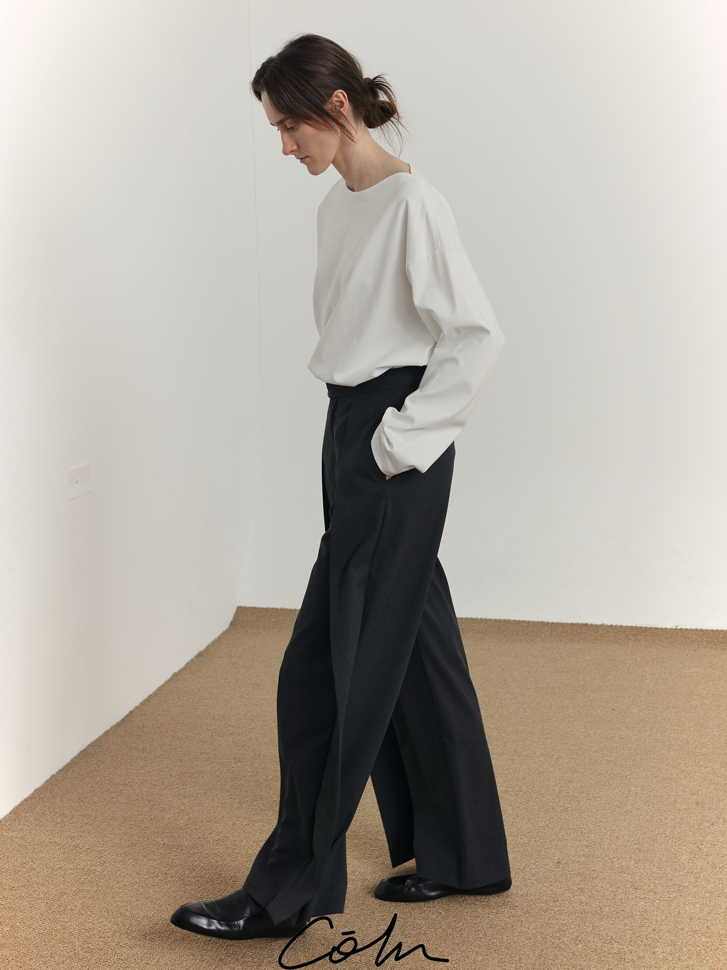 Pleated Flare Trousers WN21517