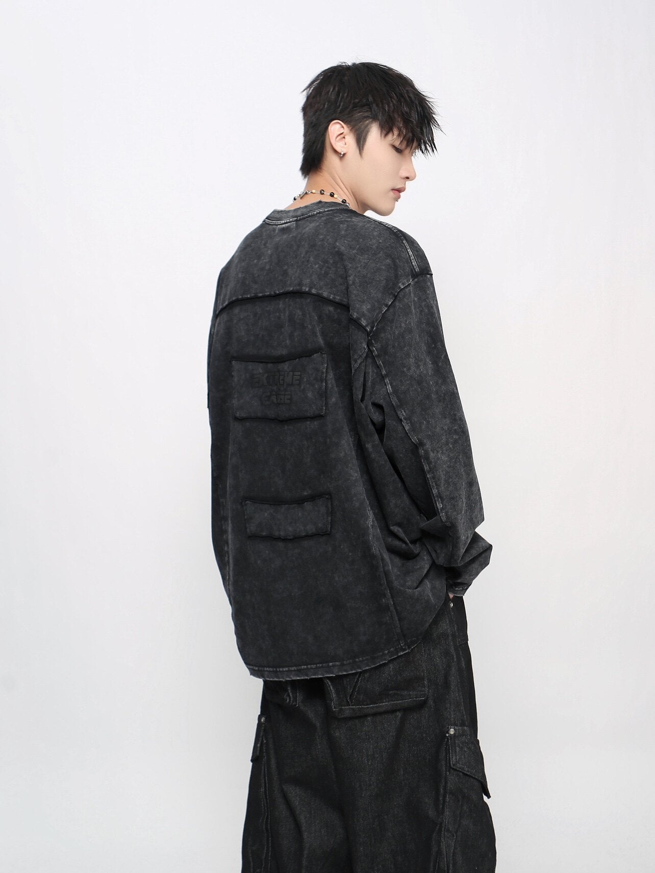 Washed Deconstructed Appliqué Oversize Long Sleeve T-Shirt WN24471