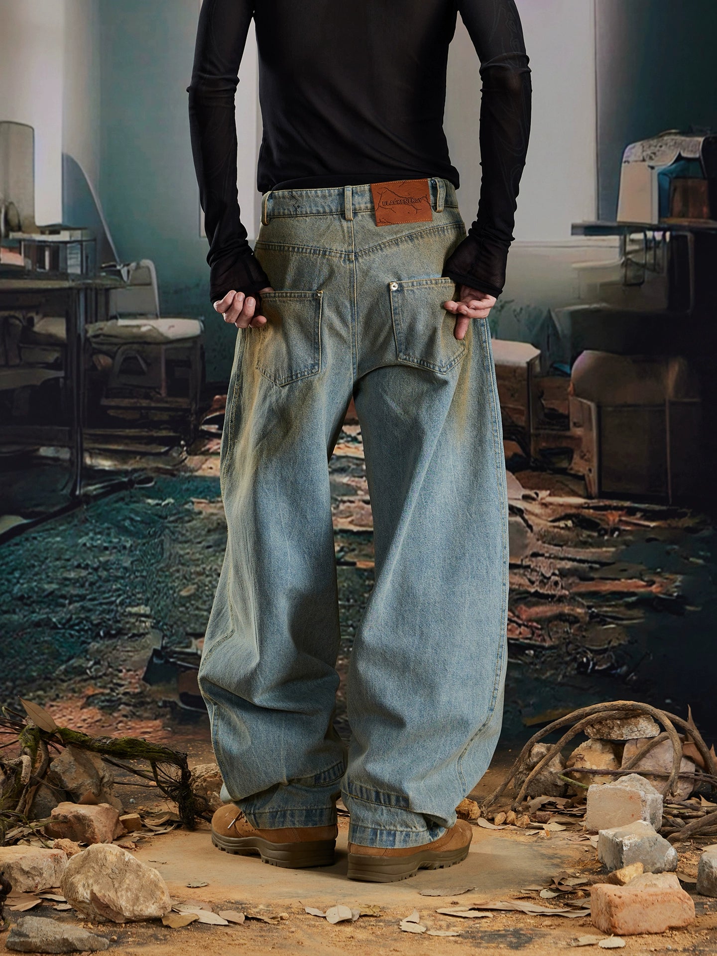 Dye Wide Leg Scimitar Denim Jeans WN20563