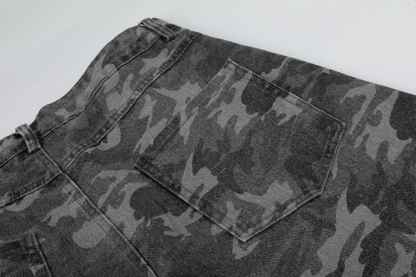 Camo Rivet Curved Wide Leg Denim Jeans WN25624