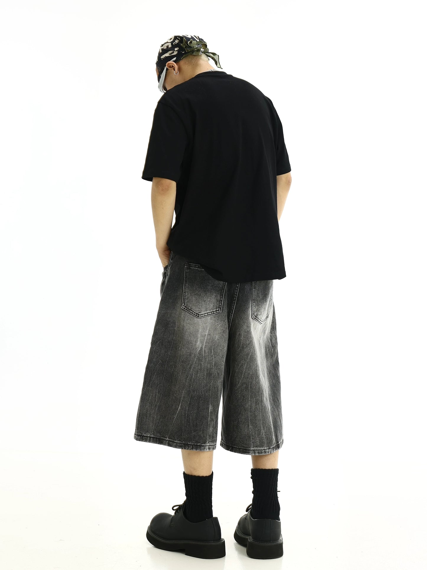 Washed Wide Leg Straight Denim Short Pants WN8265