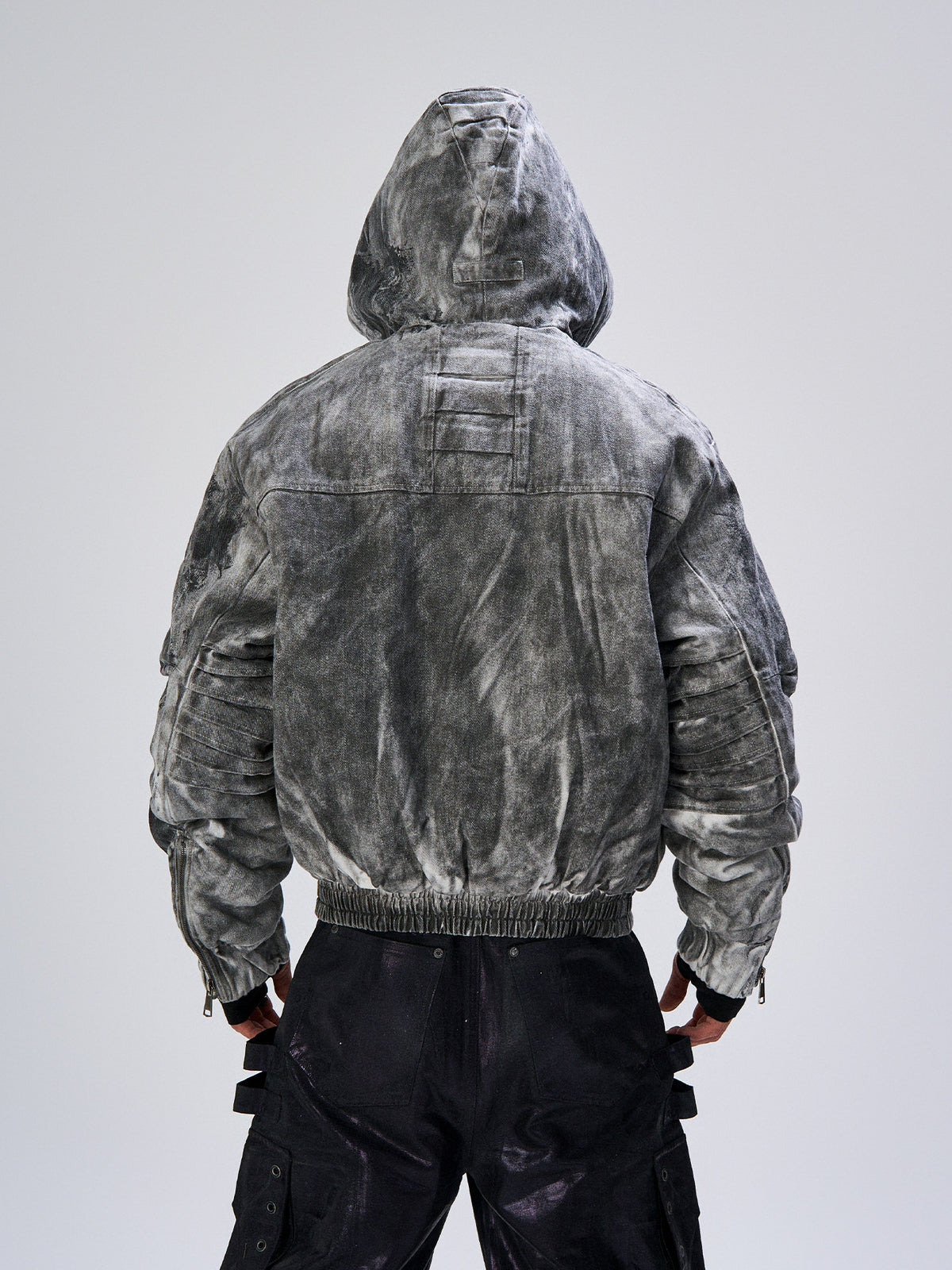 Mud Dye Pleats Hooded Denim Puffer Jacket WN27467