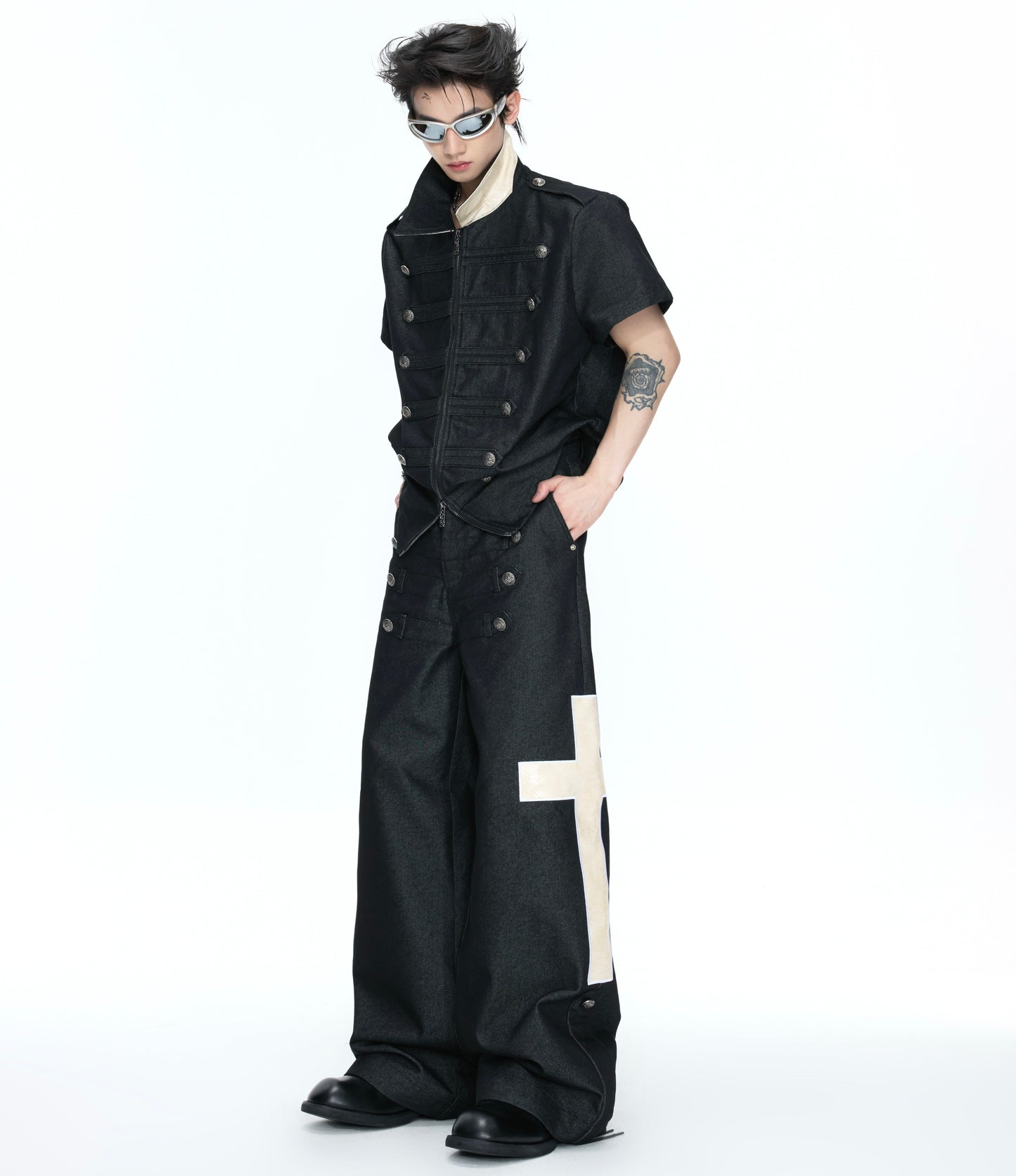 Double-Breasted Leather Collar Short Sleeve Shirt & Cross Patch Wide Leg Denim Jeans Setup WN26970