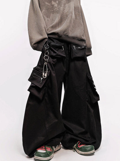 Curved Cut Wide Leg Cargo Pants WN23978