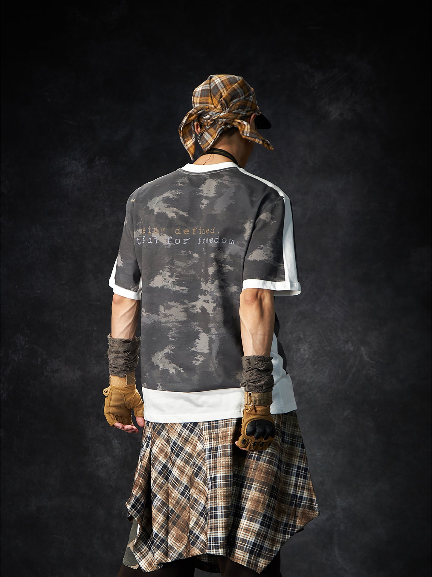 Camouflage Letter Print Oversize Short Sleeve T-Shirt WN15260