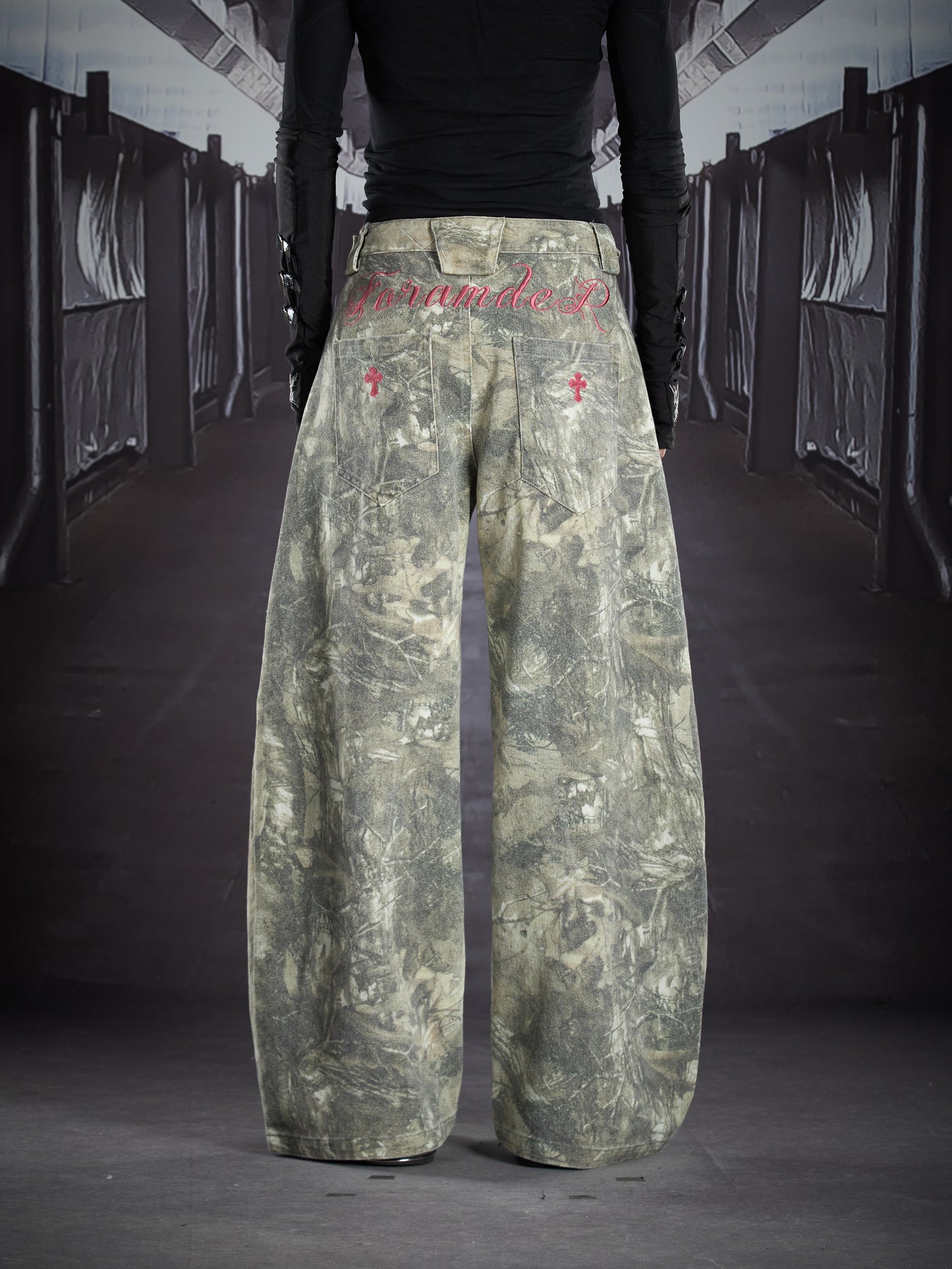 Letter Embroidery Camouflage Wide Leg Barrel Pants WN22903