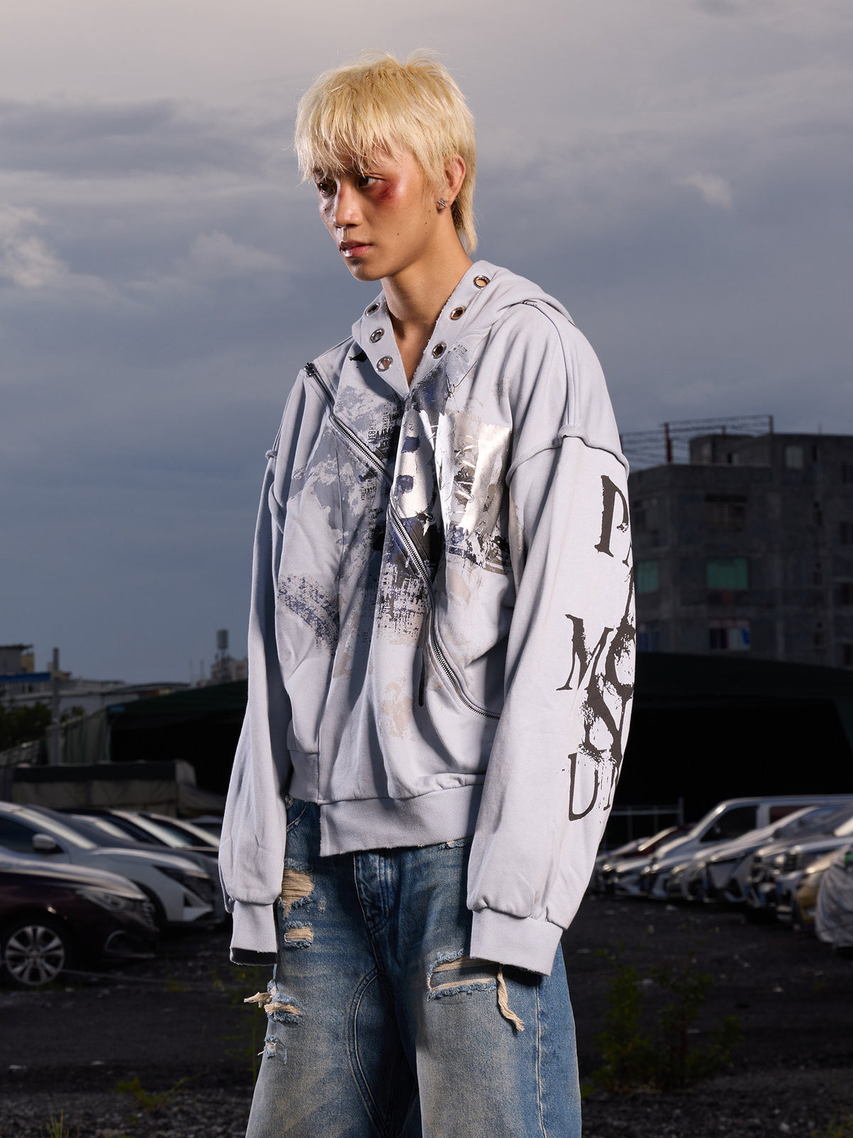 Deconstruction Damage Oversize Pullover Hoodie WN27104