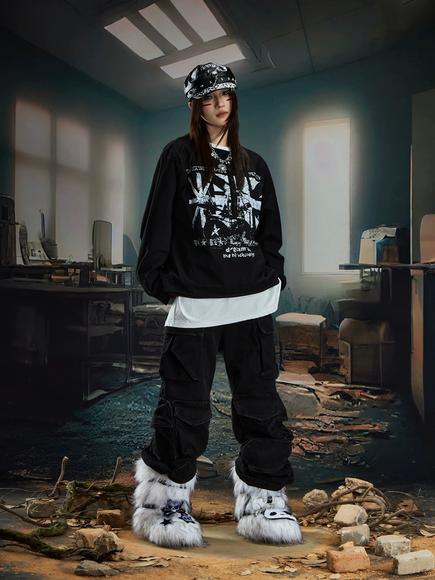 Washed Damage Multi-Pocket Cargo Denim Jeans WN20572