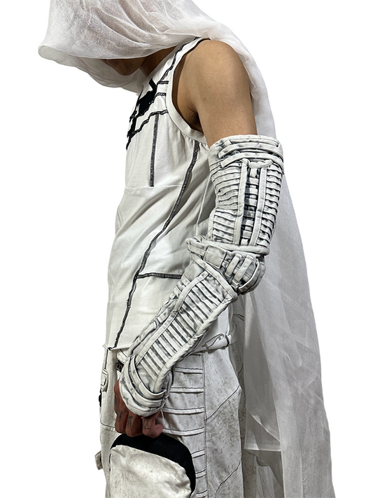 Faded Washed Hollow-Out Strap Mecha Arm Warmer WN21981