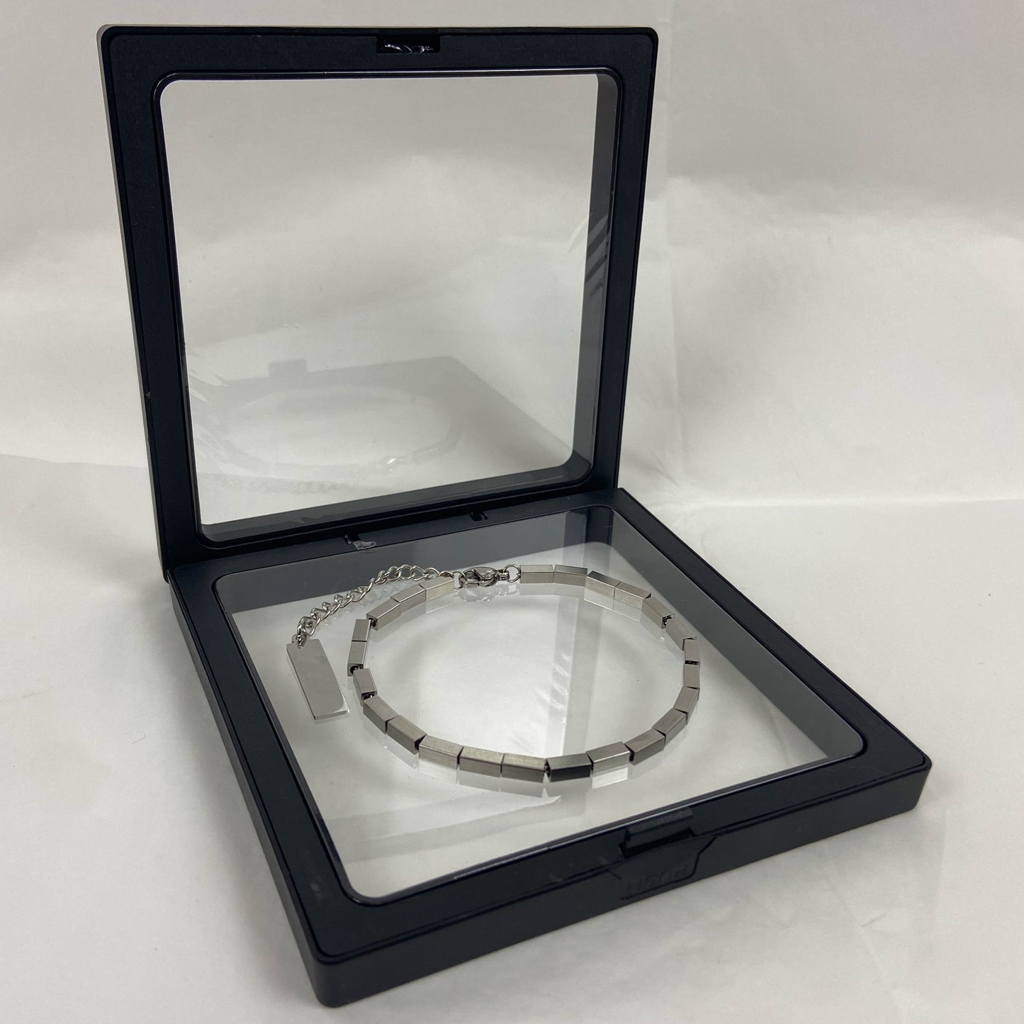 Square Titanium Steel Bracelet WN19237