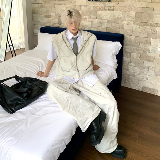 Hooded Sleeveless Vest Jacket & Cargo Pants Setup WN19785