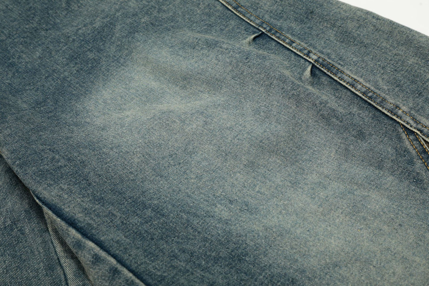 Washed Leopard Panel Curved Denim Jeans WN25514