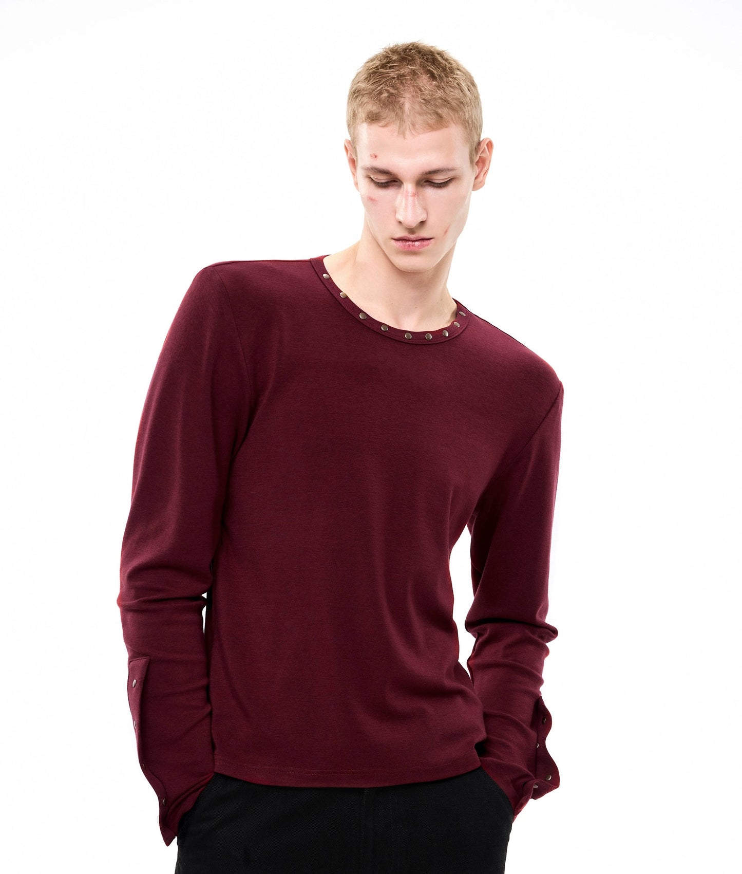 Metal Stud Design Long Sleeve T-Shirt WN21816