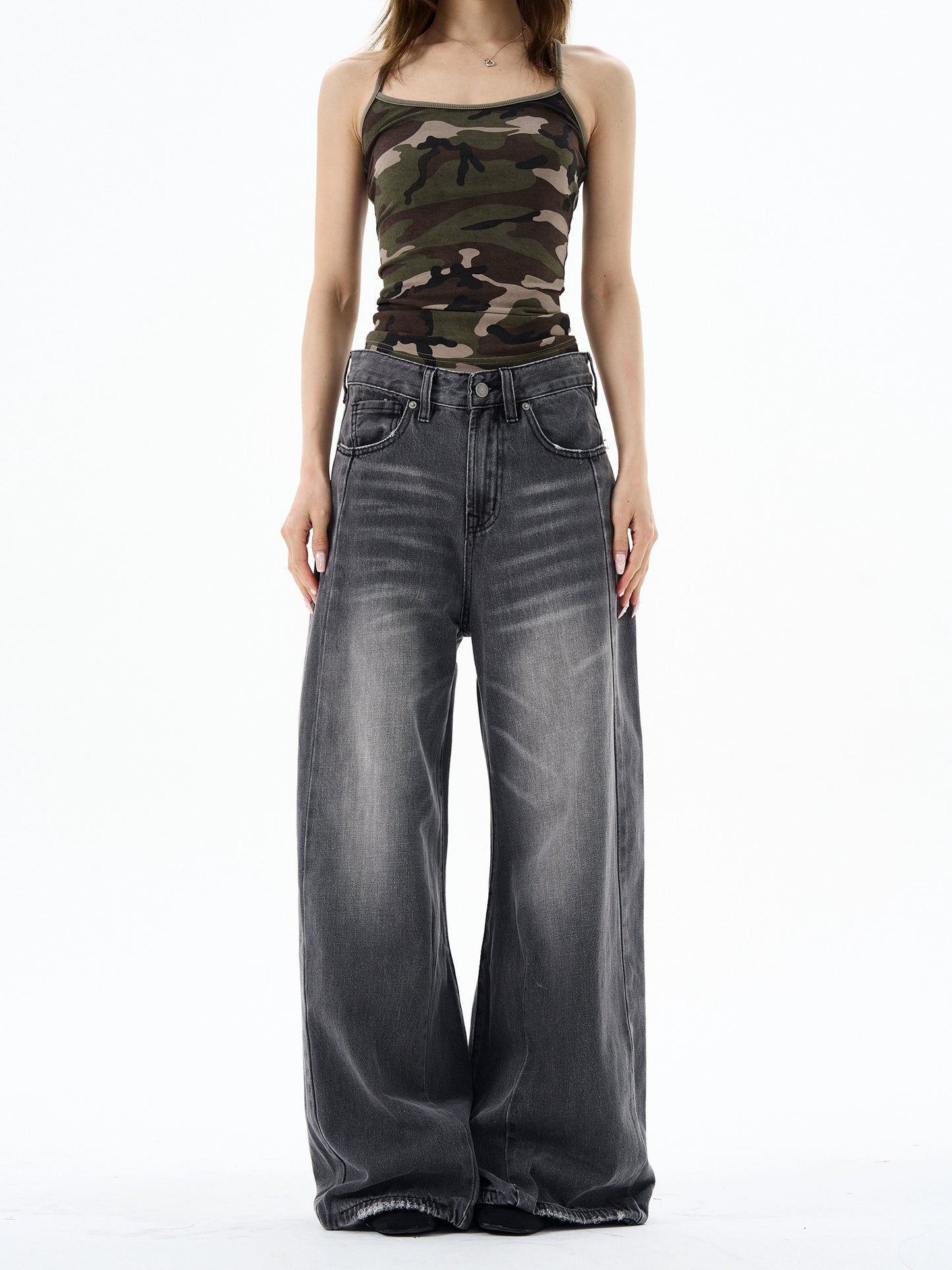 Washed Wide Leg Denim Jeans WN19208