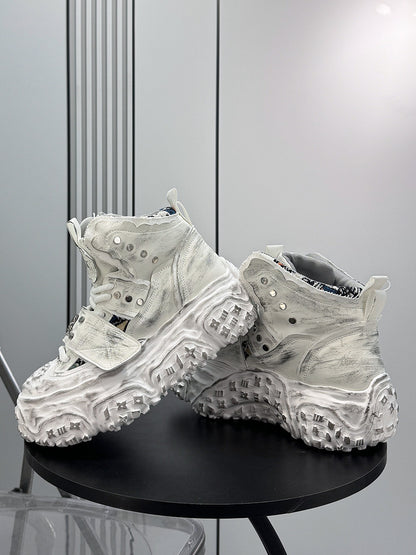 Damage Strap Buckle Platform Sneaker Boots WN24581