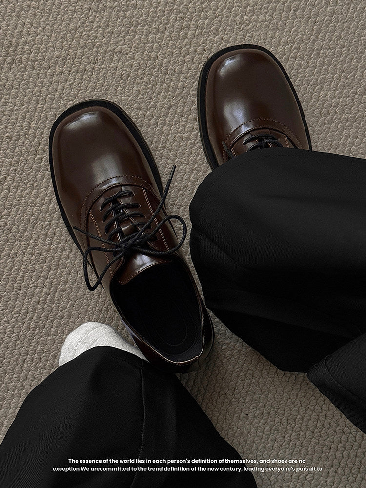 Round Toe Lace-Up Leather Shoes WN24540