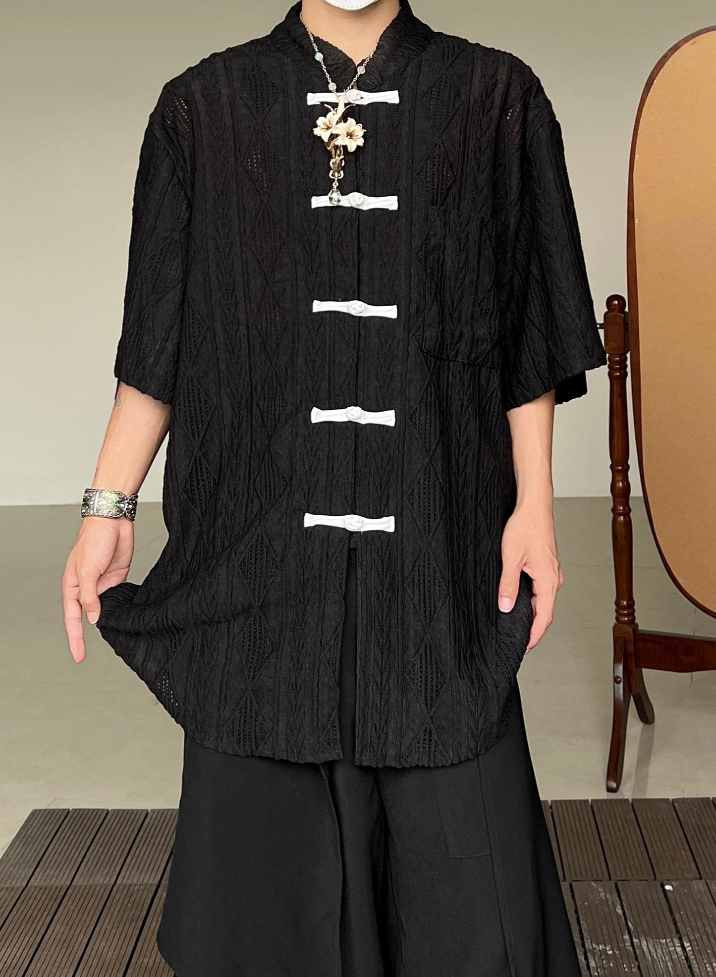 Jacquard Hollow-Out Short Sleeve Shirt WN19969