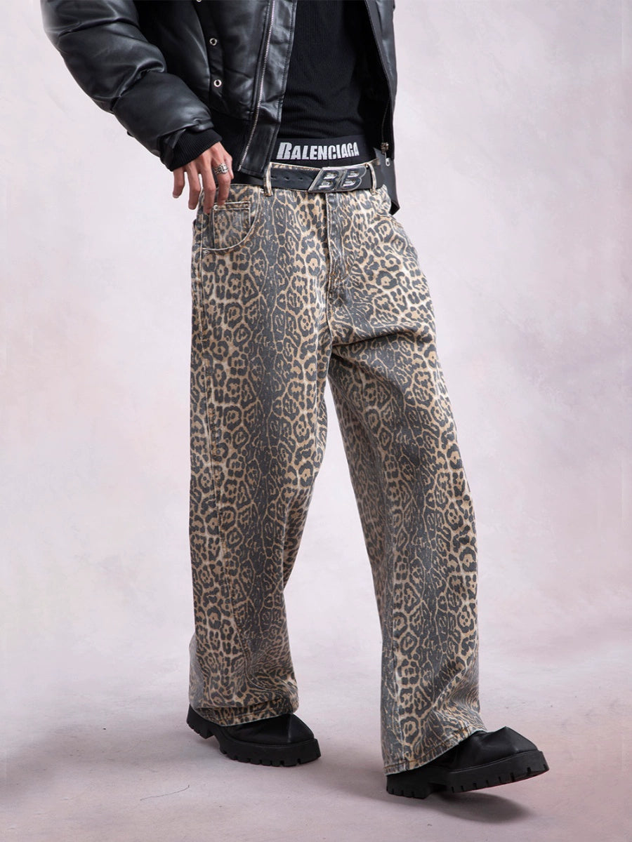 Washed Leopard Print Straight Denim Jeans WN9316