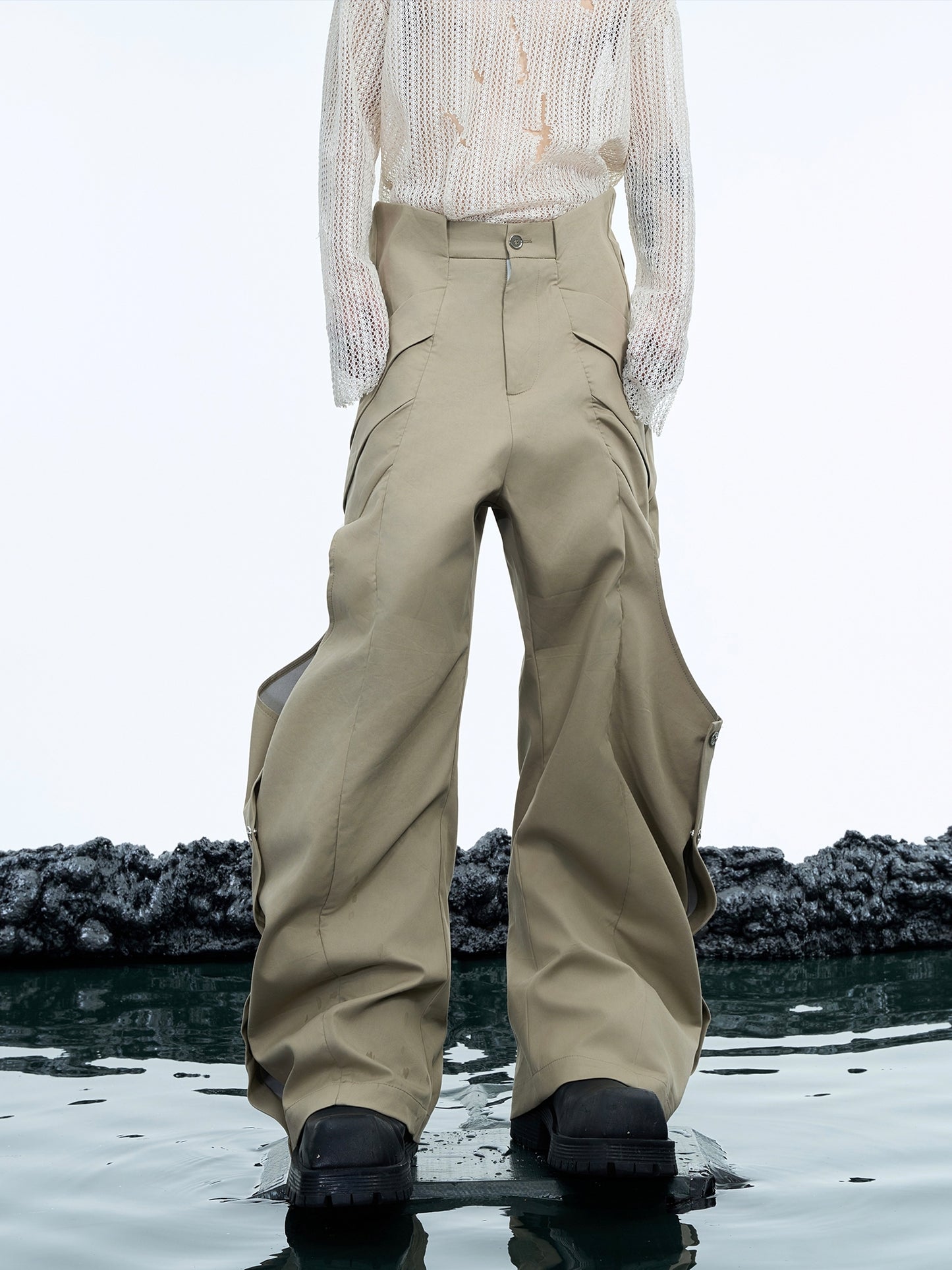 Asymmetrical Pleats Wide Leg Cargo Trousers WN10527