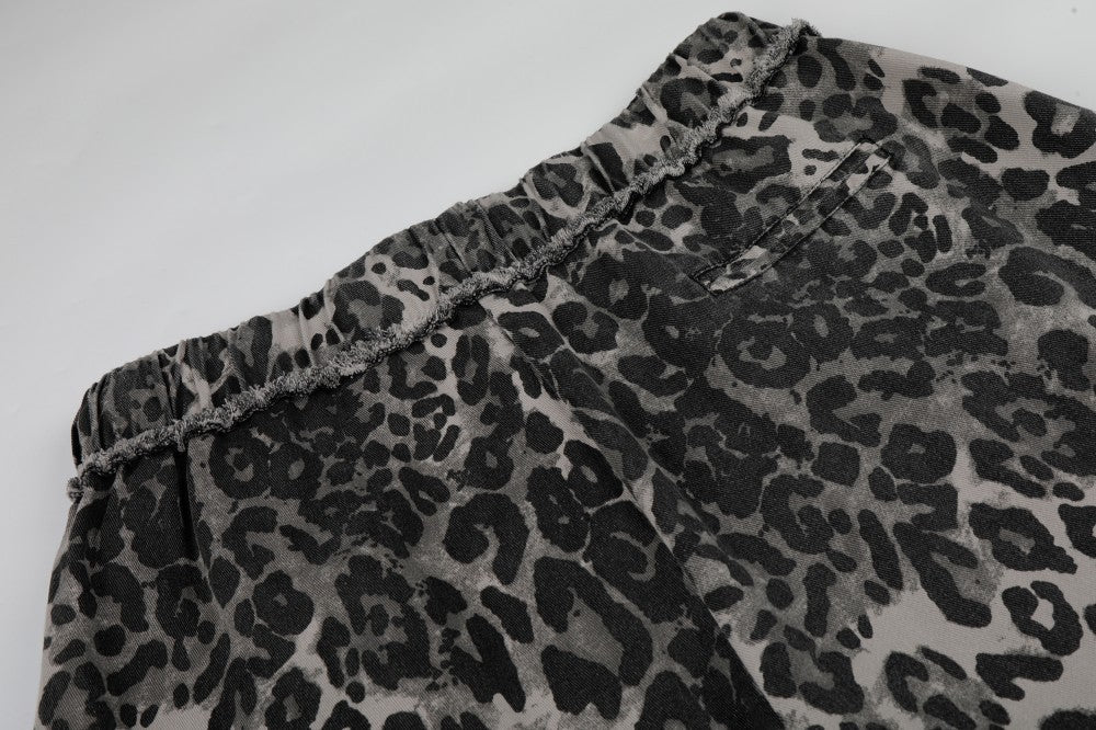 Leopard Graphic Wide Leg Pants WN28081