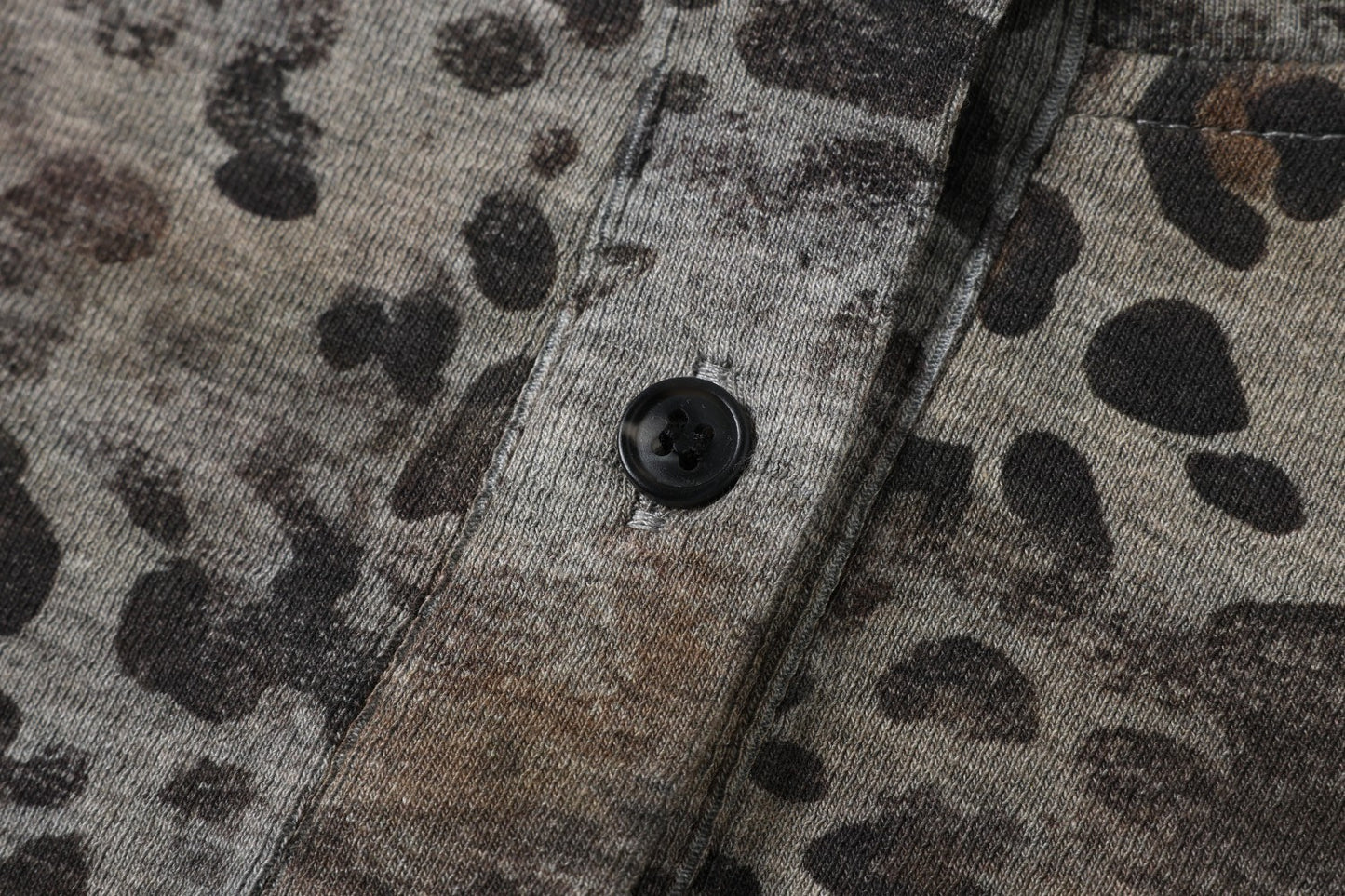 Leopard Letter Print Button Placket Short Sleeve T-Shirt WN25787