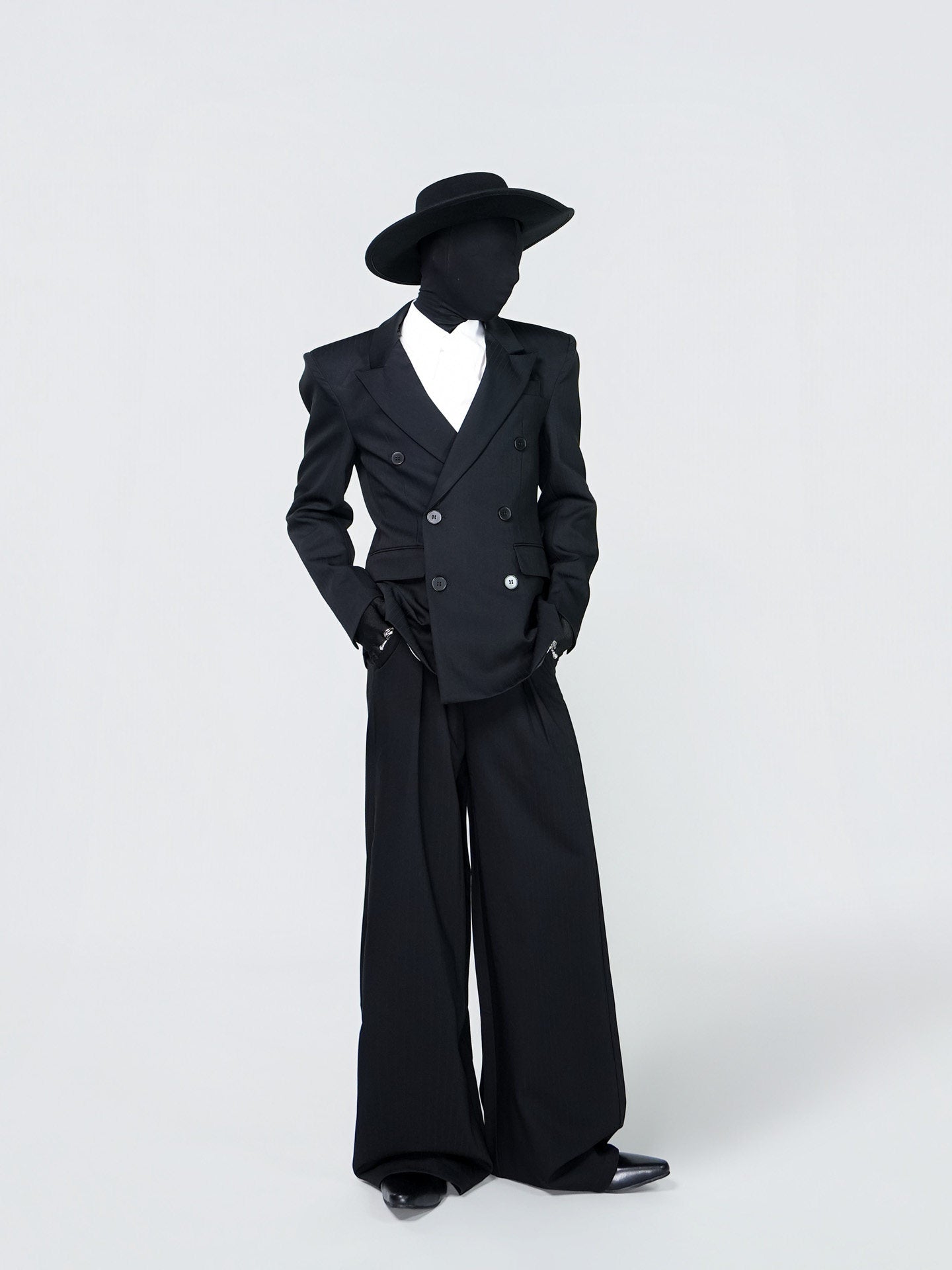 Double Breasted Tailored Jacket & Wide Leg Pleats Trousers Setup WN24307