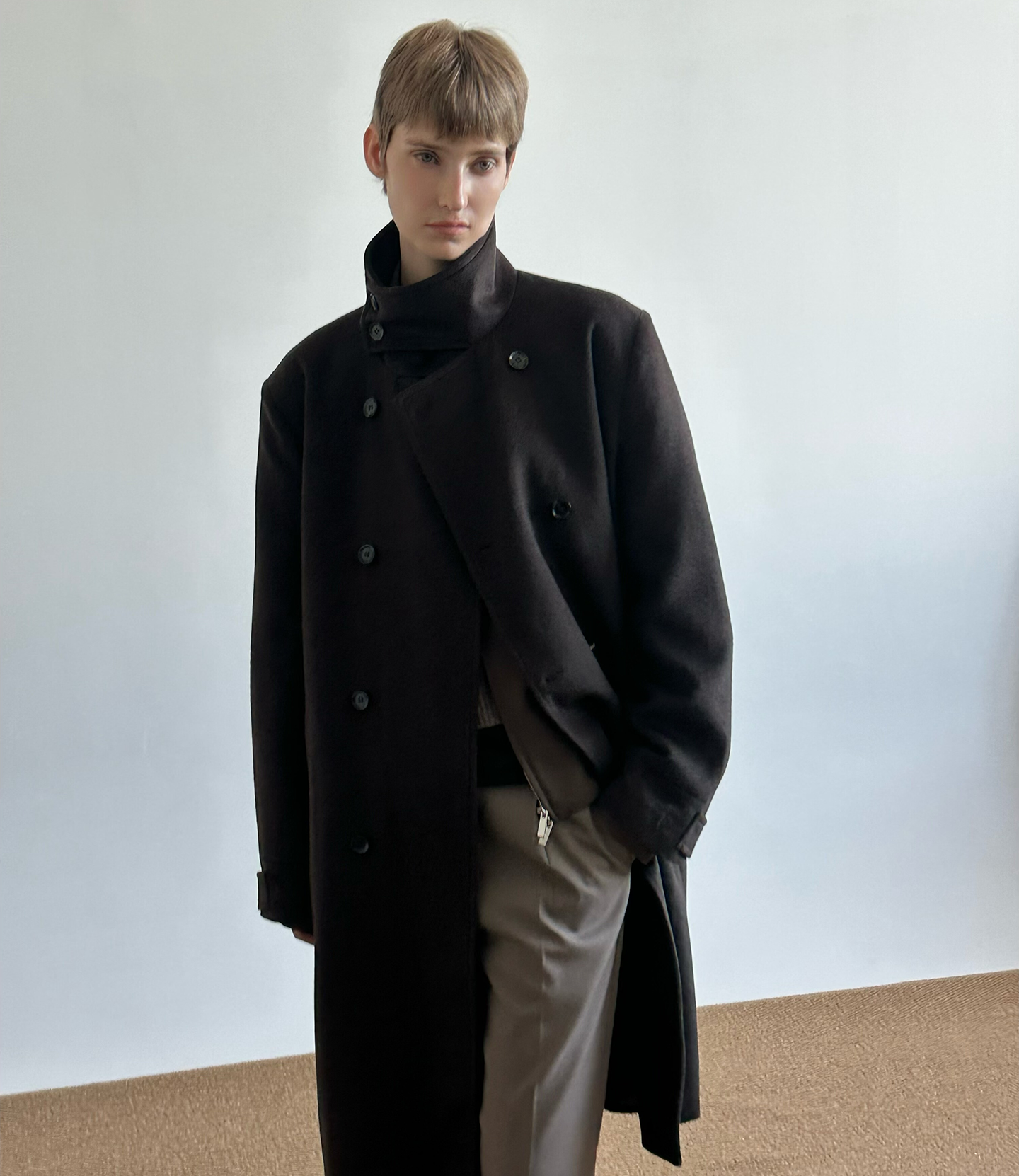 Standing-Collar Double-Breasted Wool Coat WN21642