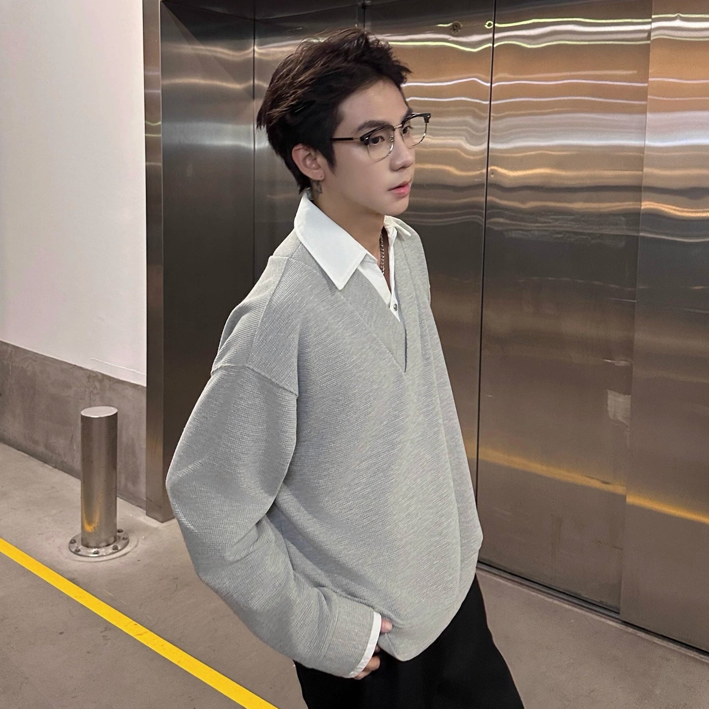 Fake Layered V-Neck Long Sleeve T-Shirt WN25202
