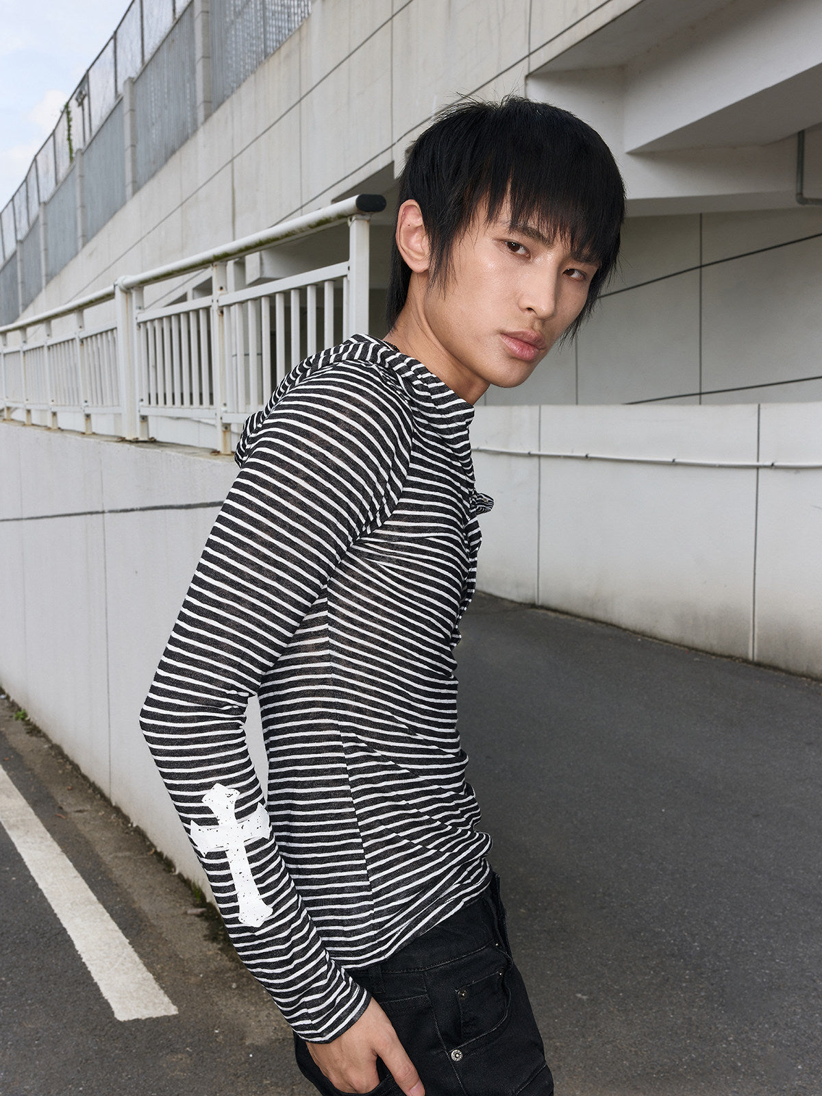 Stripe Cross Print Snap Button Hoodie WN27253
