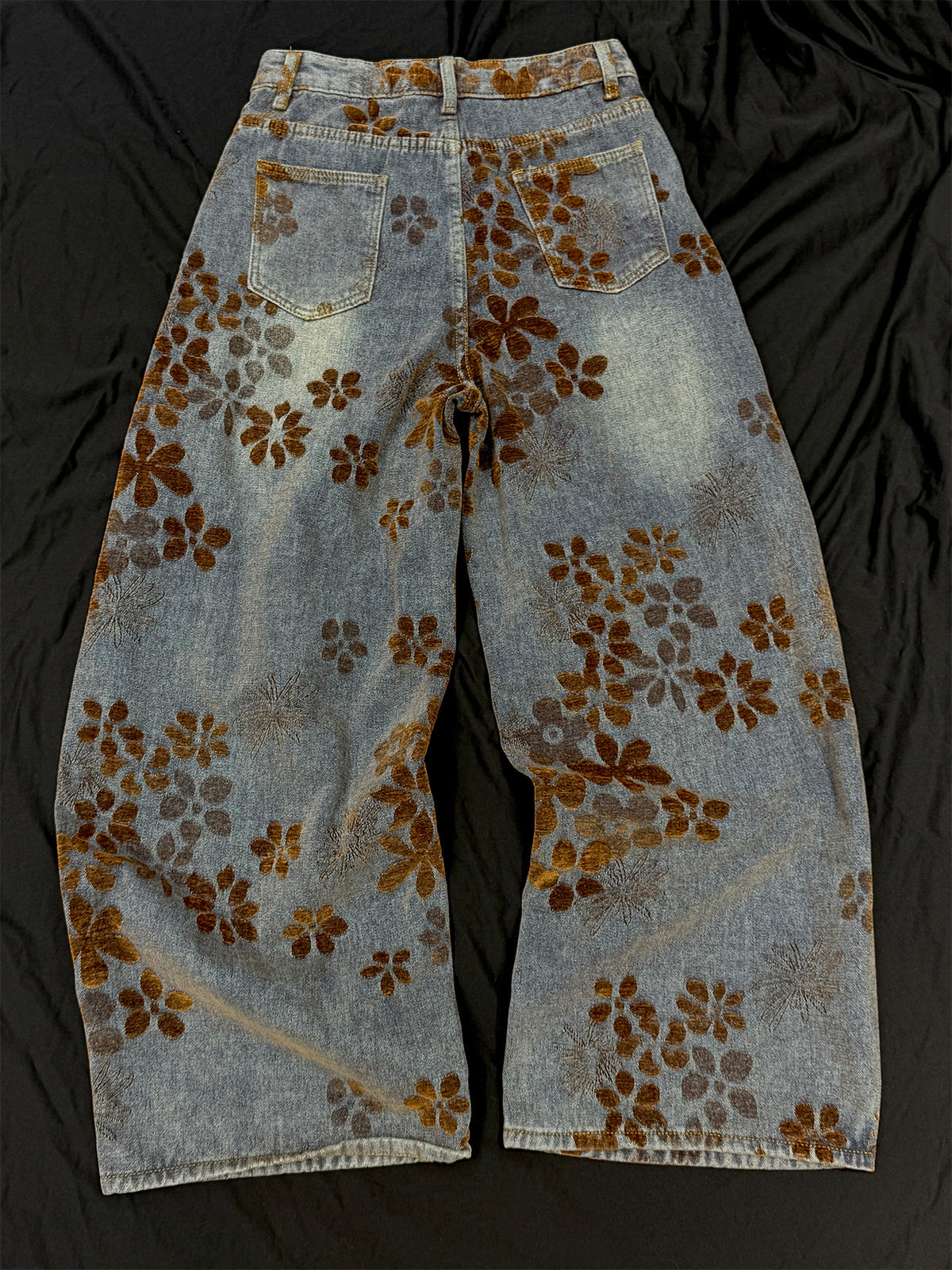 Flocked Wide Leg Curved Denim Jeans WN23031