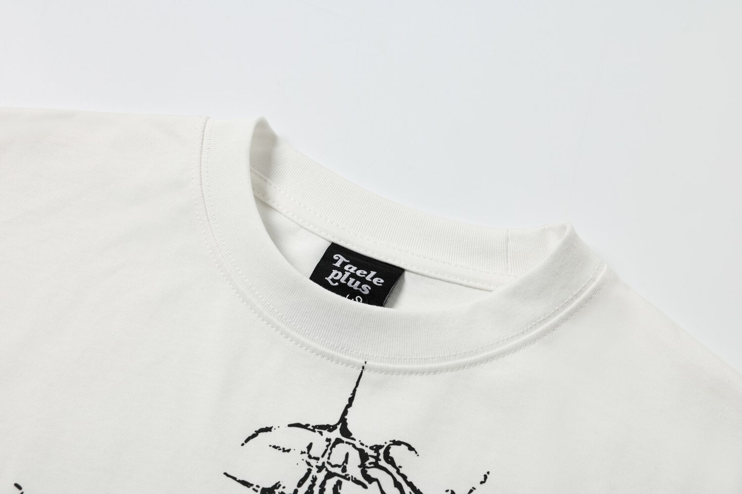 Graffiti Print Cotton Short Sleeve T-Shirt WN25729