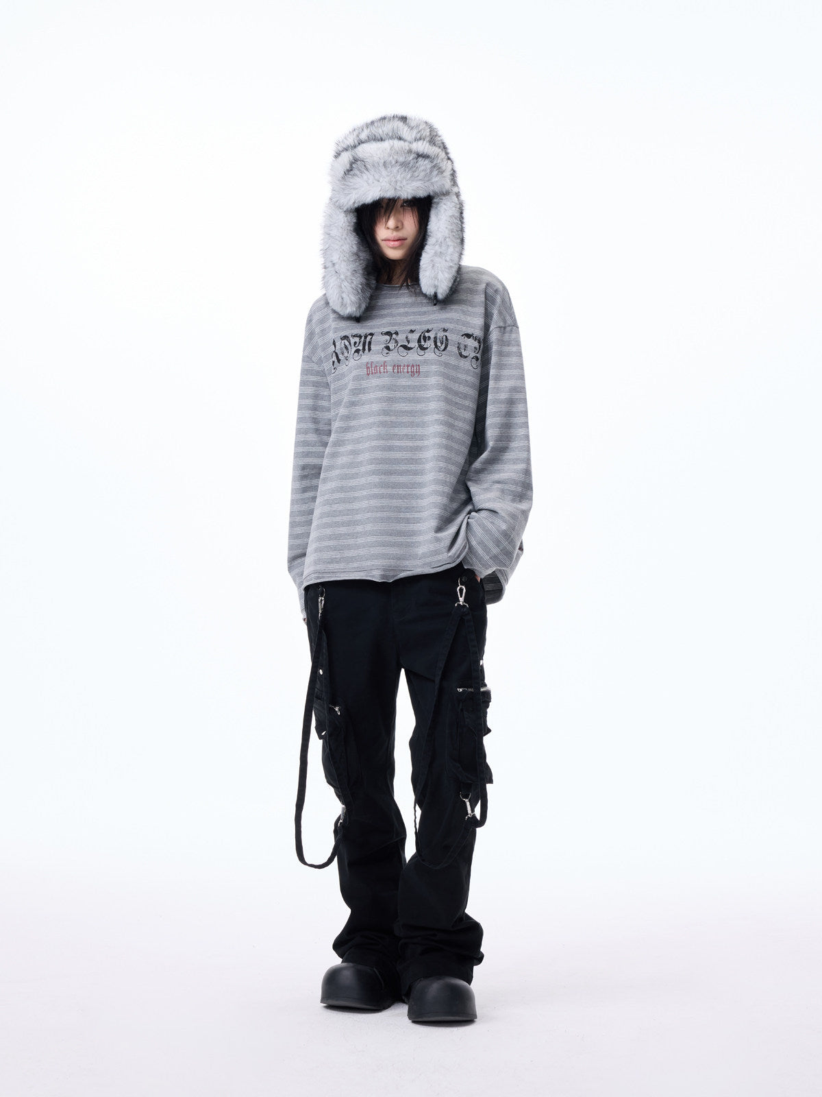 Detachable Strap Rivet Flare Cargo Pants WN27319