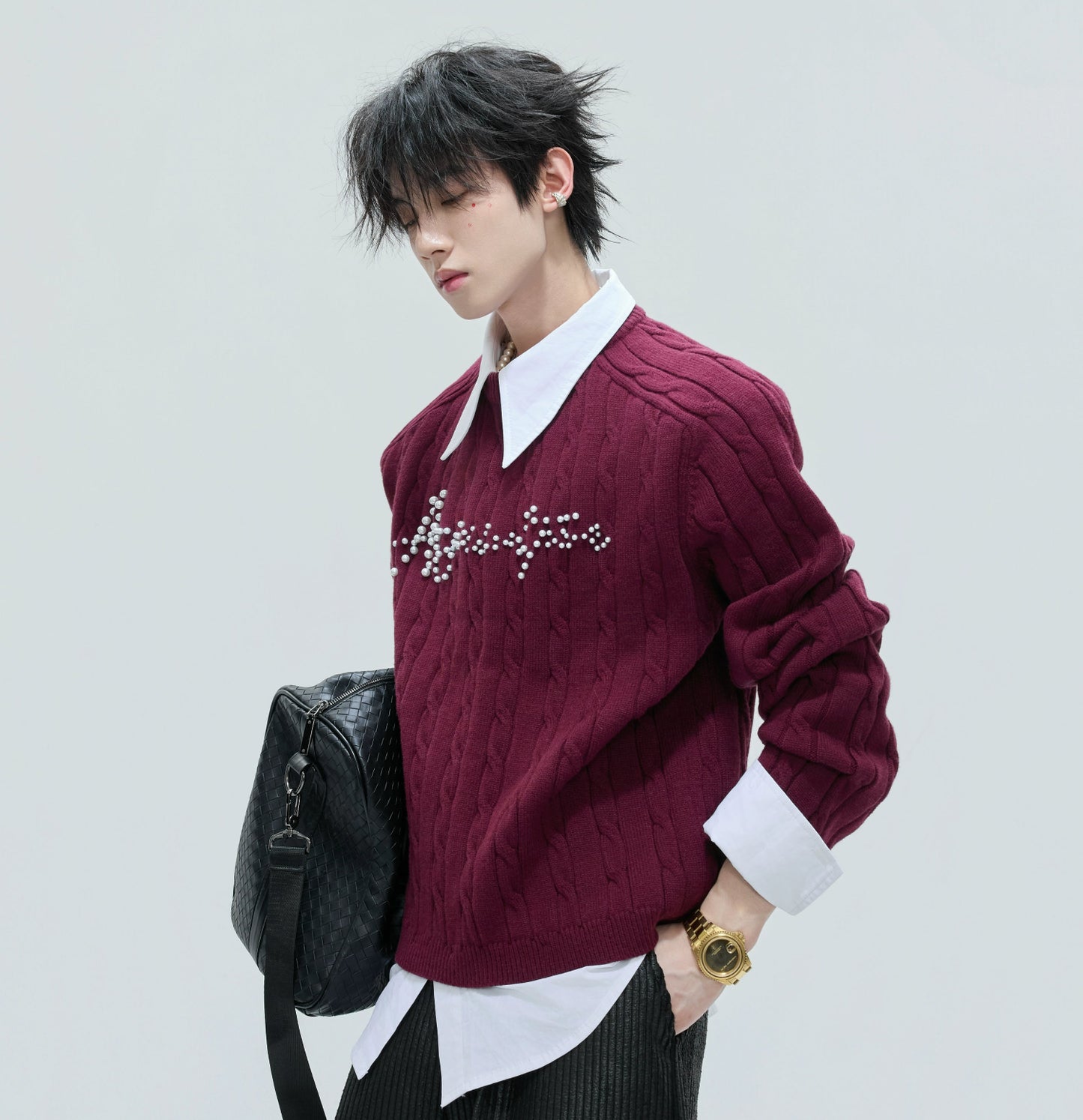 Fake Layered Pearl Embellished Thick Knit Sweater WN21721