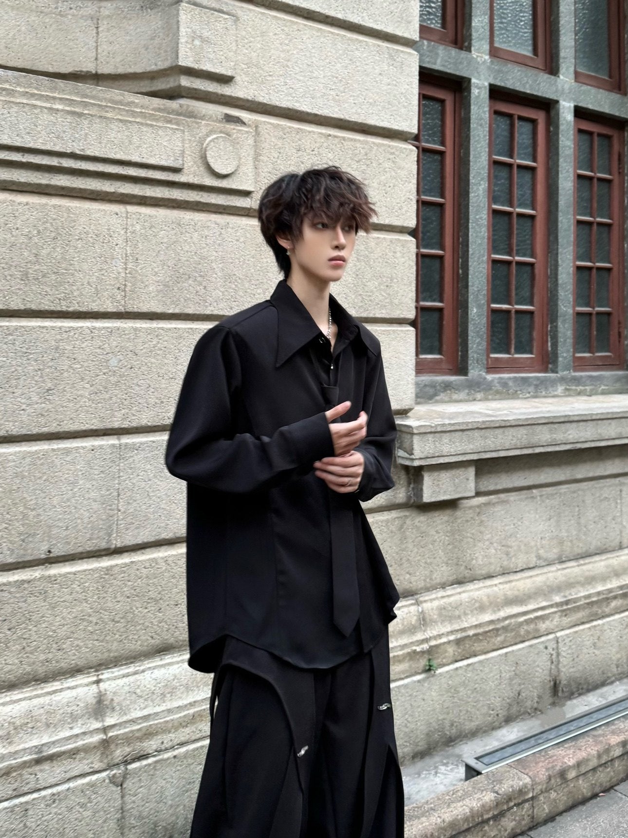 With Tie Shoulder-Pad Wrinkle-Resistant Oversize Long Sleeve Shirt WN23182