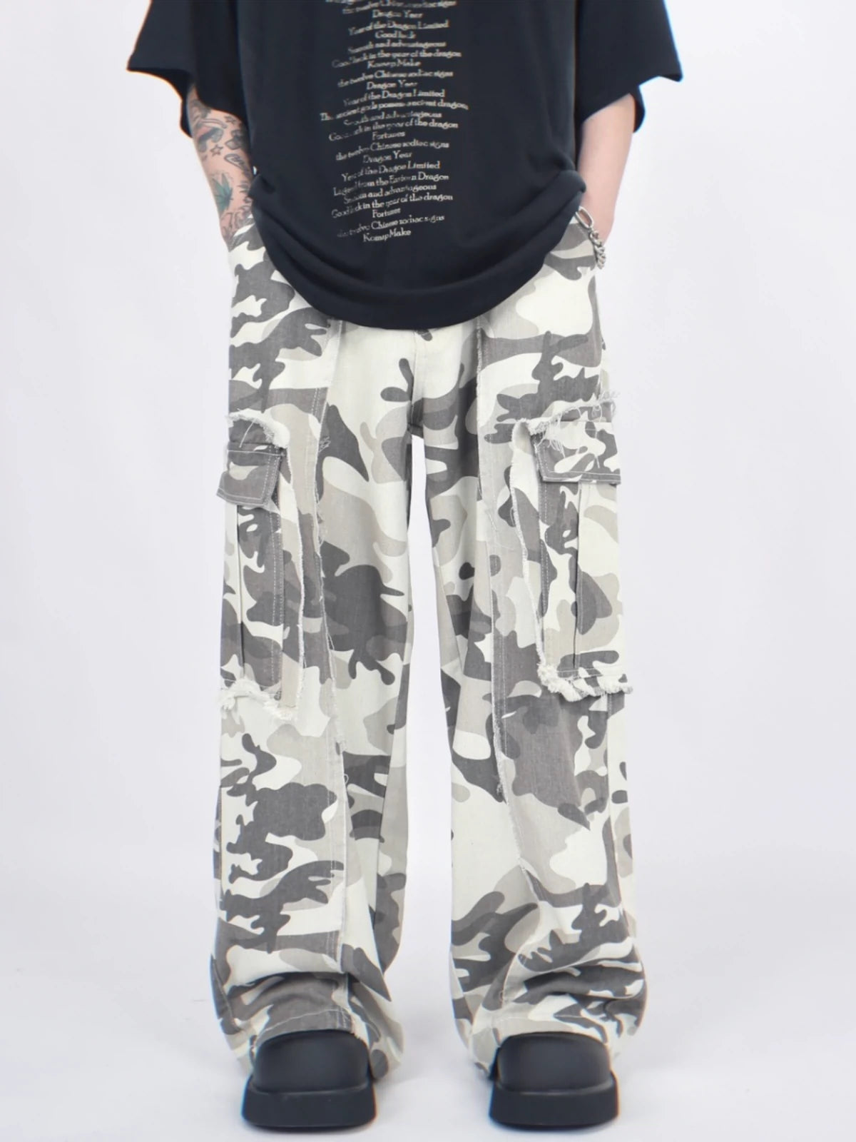 Camouflage Large Pocket Wide-leg Straight Workwear Pants WN5253