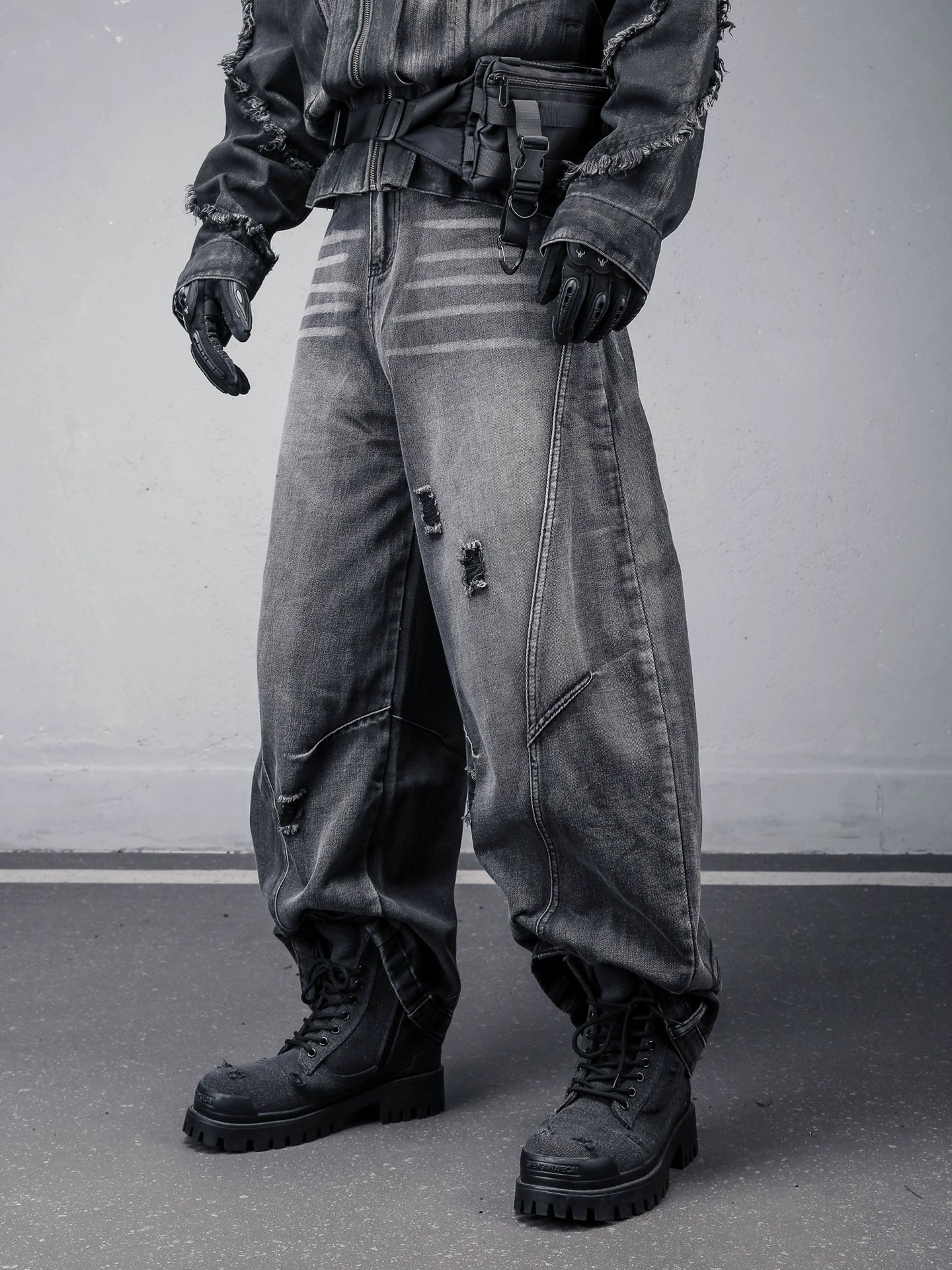 Damage Wash Wide Leg Denim Jeans WN22307