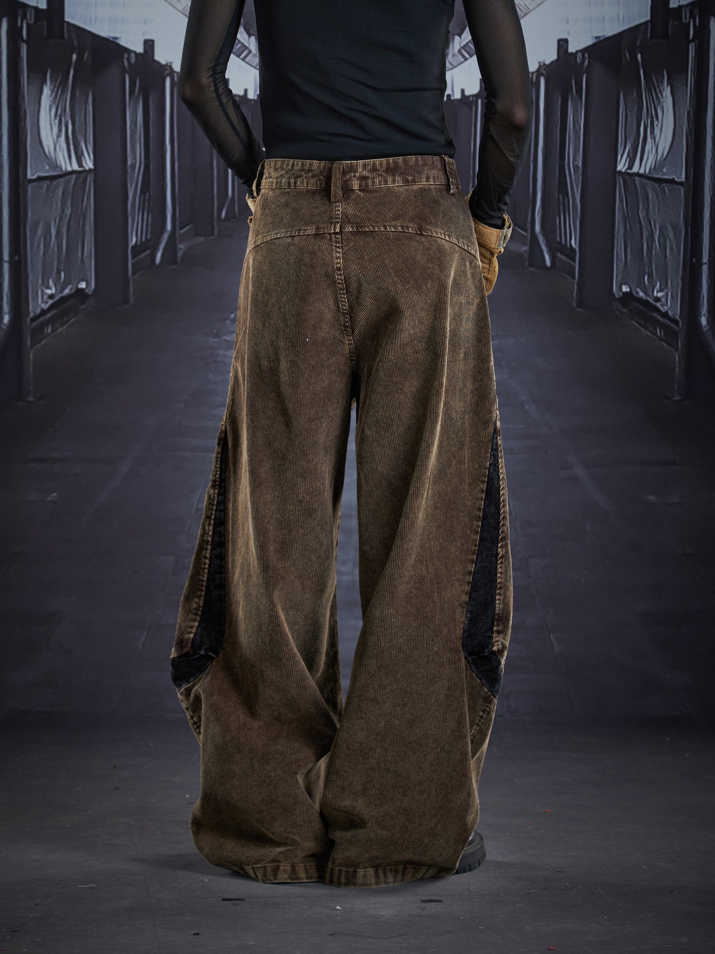 Wash Damage Corduroy Patchwork Cargo Denim Jeans WN22880