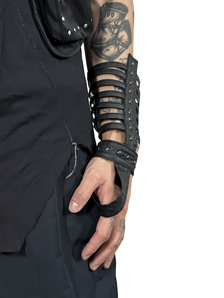 Deconstructed Hollow Rivet Mecha  Fingerless Gloves WN21982